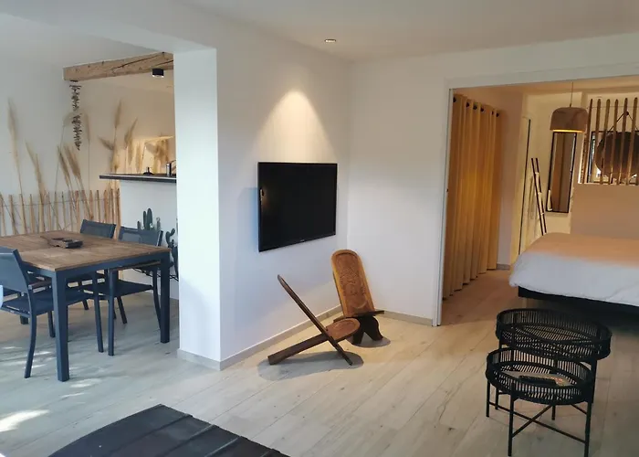 Casa Louise Suites And Spas Privatifs
